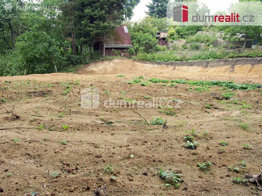 Prodej  stavebního pozemku 1092 m^2 Radčická, Liberec 