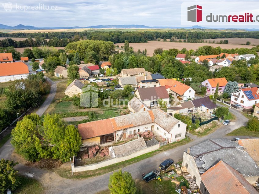 Prodej  rodinného domu 265 m^2 Budyně nad Ohří, Budyně nad Ohří 