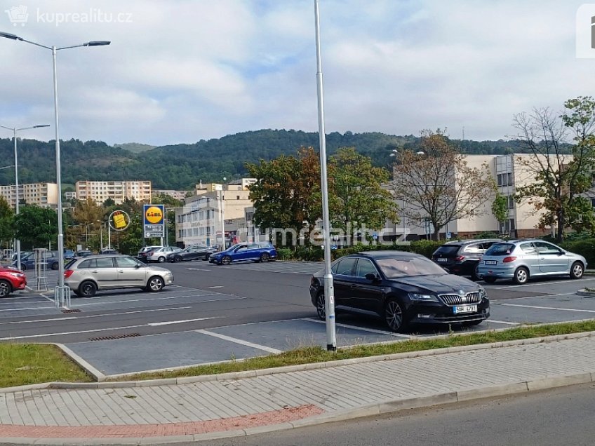 Prodej  obchodních prostor 376 m^2 Jungmannova, Ústí nad Labem 