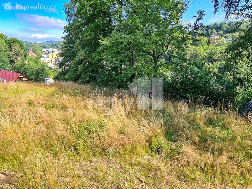 Prodej  stavebního pozemku 1200 m^2 Za Tratí, Liberec 