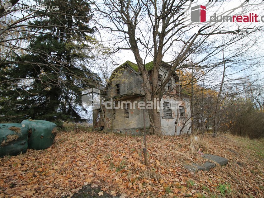 Prodej  stavebního pozemku 1038 m^2 Stará Voda, Stará Voda 