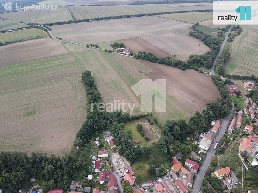 Prodej  stavebního pozemku 30111 m^2 Mikulova, Brozany nad Ohří 