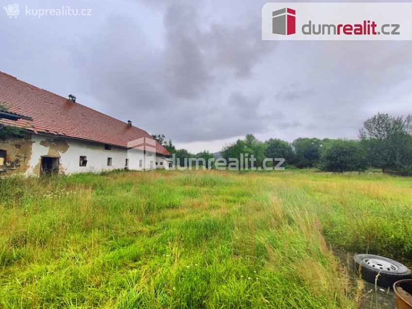 Prodej  zemědělských prostor 1539 m^2 Křečovice, Křečovice 