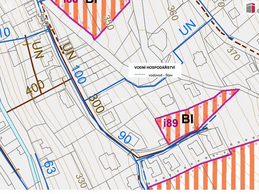 Prodej  stavebního pozemku 728 m^2 Mikoláše Alše, Semily 