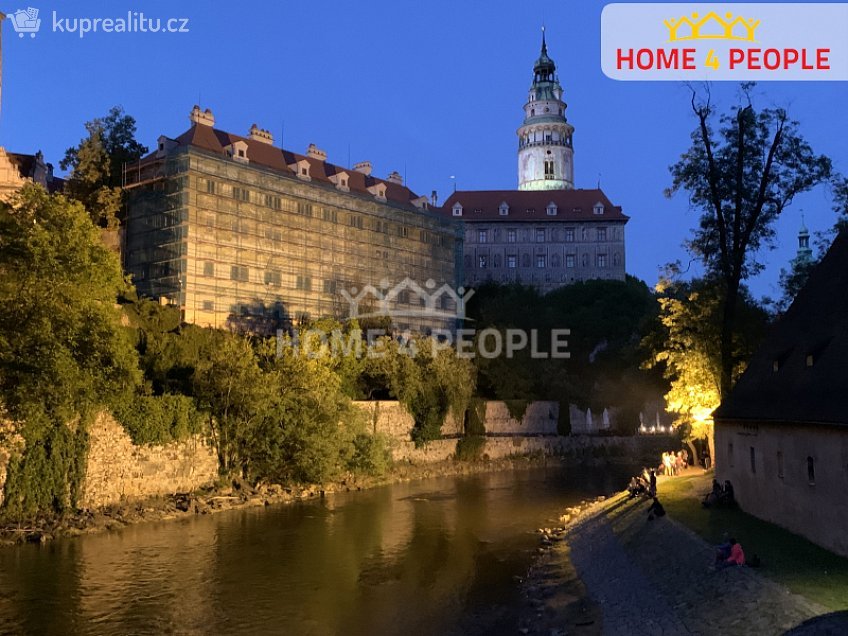 Prodej  činžovního domu 930 m^2 Plešivecká, Český Krumlov 