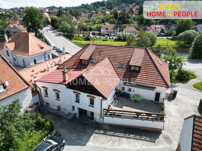 Prodej  činžovního domu 930 m^2 Plešivecká, Český Krumlov 