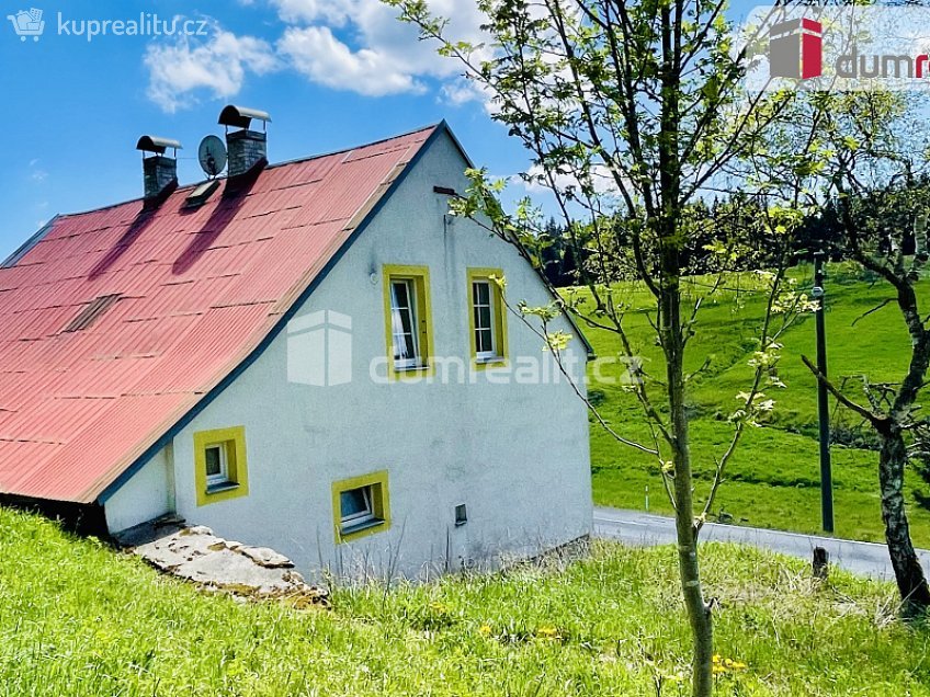 Prodej  rodinného domu 150 m^2 Majakovského, Horní Blatná 