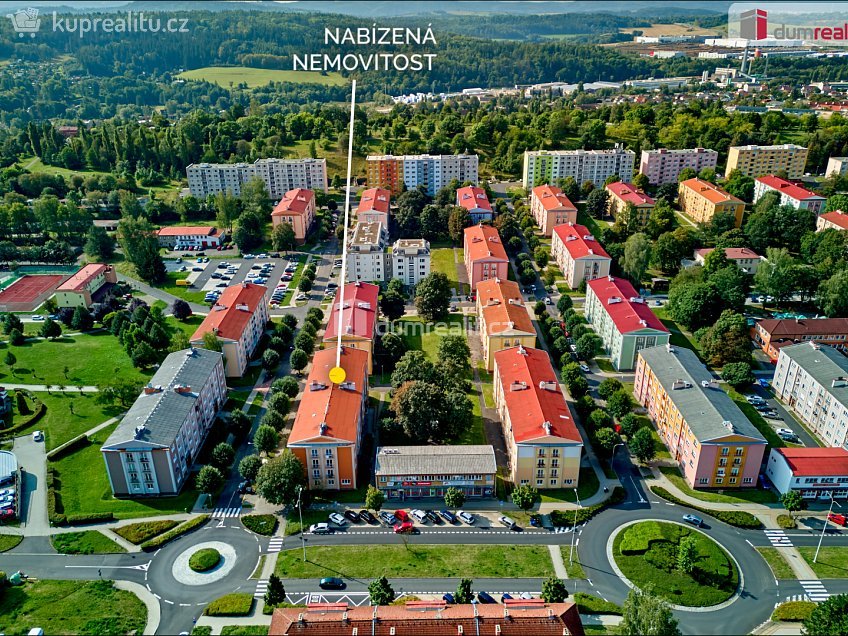 Prodej bytu 2+1 70 m^2 Vančurova, Ostrov 