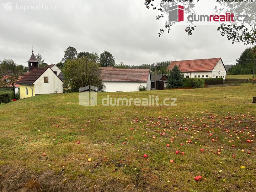 Prodej  stavebního pozemku 1521 m^2 Slověnice, Slověnice 