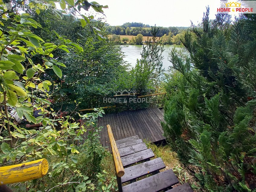 Prodej  chaty 485 m^2 Hluboká nad Vltavou, Hluboká nad Vltavou 