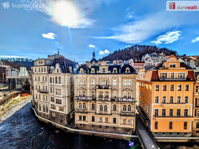 Prodej bytu 3+kk 66 m^2 Vřídelní, Karlovy Vary 