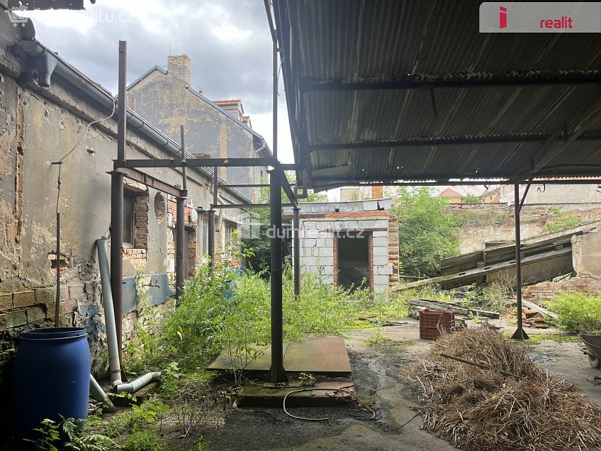 Prodej  stavebního pozemku 433 m^2 Růžová, Velvary 