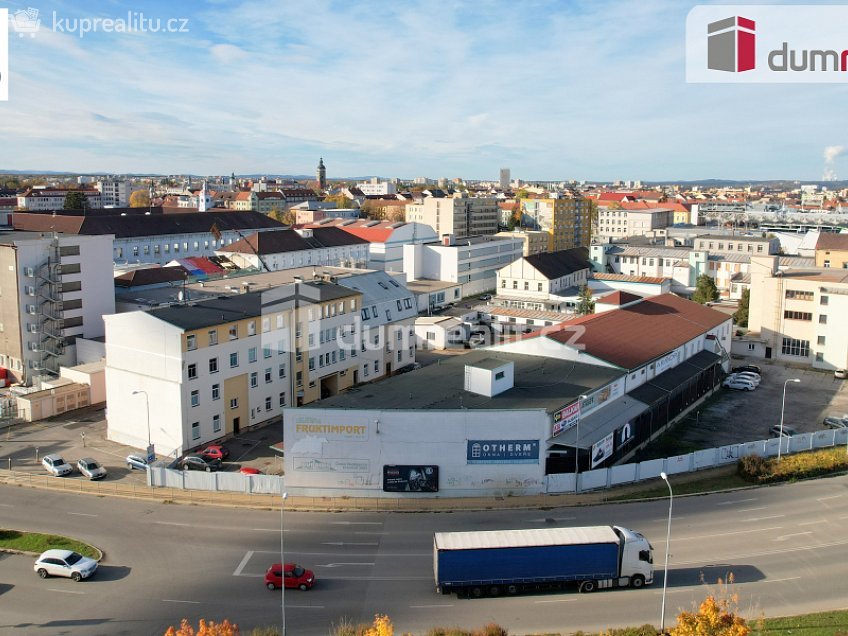 Pronájem  skladu 1357 m^2 Dvořákova, České Budějovice 