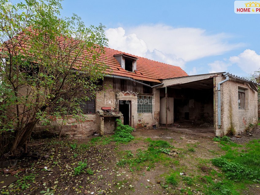 Prodej  stavebního pozemku 826 m^2 Oleška, Oleška 