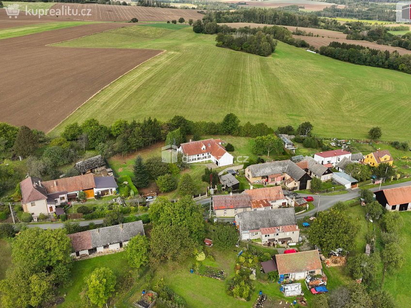 Prodej  rodinného domu 150 m^2 Čechtice, Čechtice 