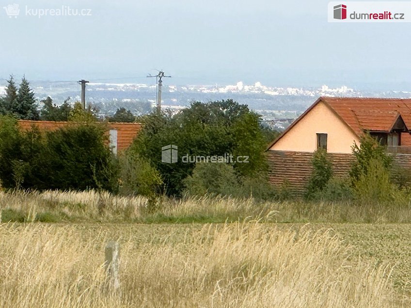 Prodej  stavebního pozemku 1630 m^2 Strančice, Strančice 