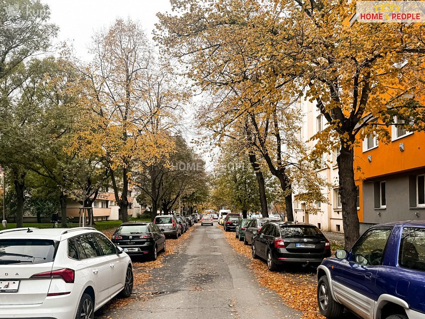 Prodej bytu 2+kk 43 m^2 Guldenerova, Plzeň 