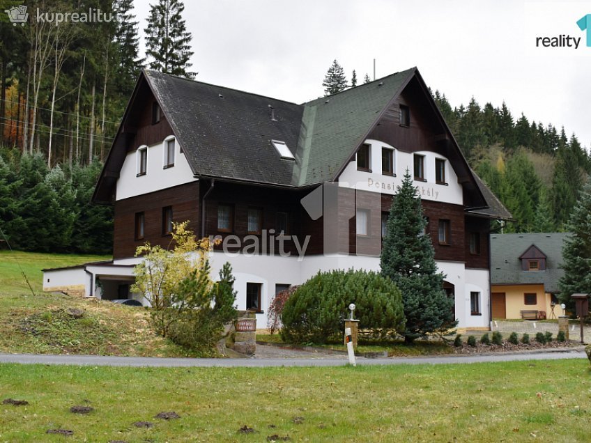 Prodej  ubytovacího zařízení 231 m^2 Střmenské podhradí, Teplice nad Metují 