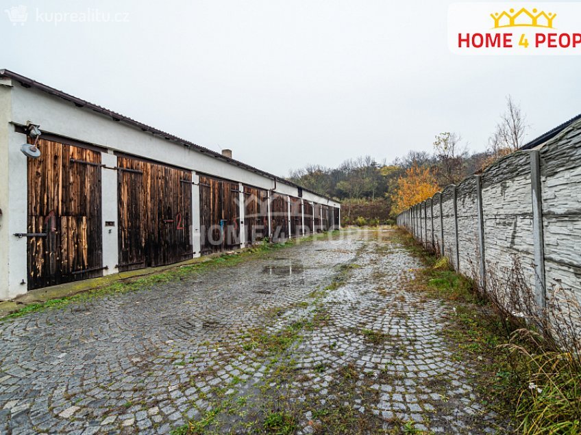 Prodej  stavebního pozemku 23788 m^2 Mělnická, Všetaty 