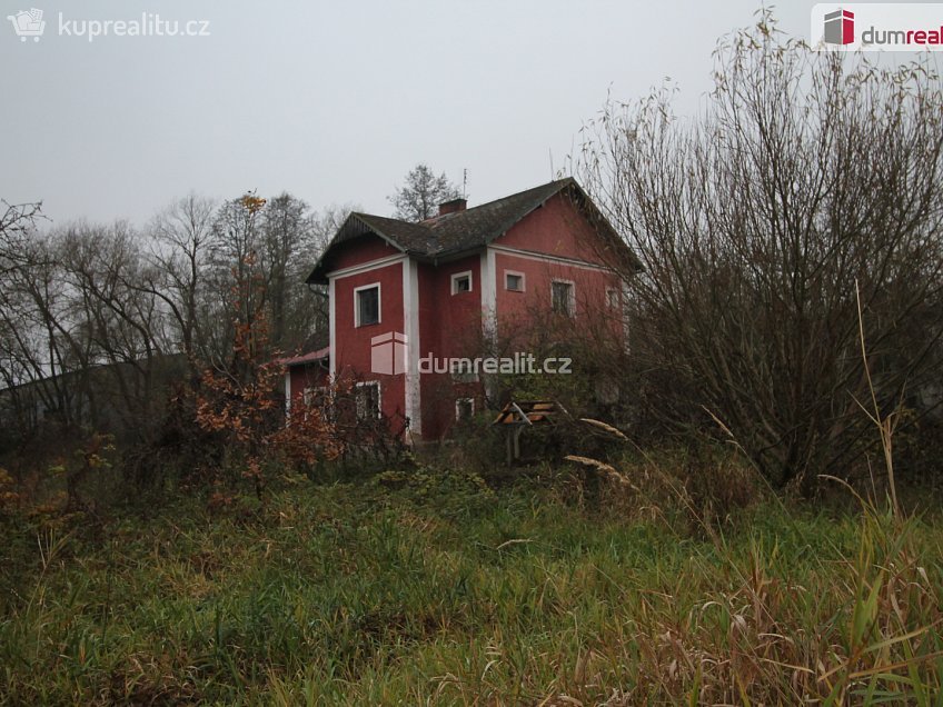 Prodej  rodinného domu 300 m^2 Rozvadov, Rozvadov 