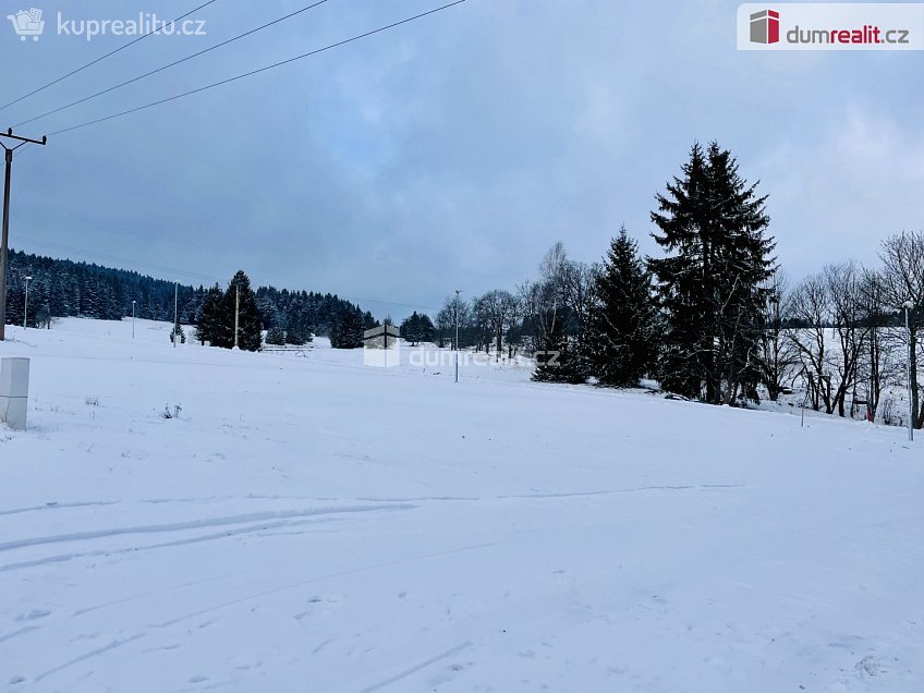 Prodej  stavebního pozemku 882 m^2 Nádražní, Pernink 