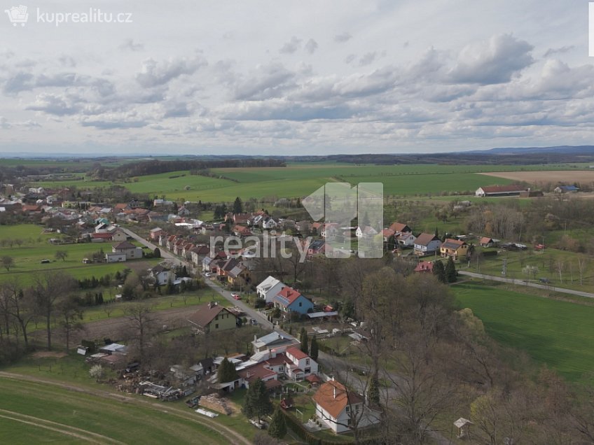 Prodej  stavebního pozemku 879 m^2 Křtomil, Křtomil 