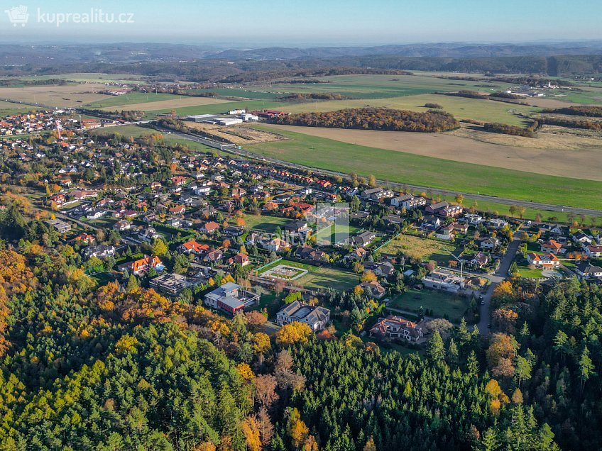 Prodej  stavebního pozemku 1403 m^2 Pod Bučinou, Řitka 