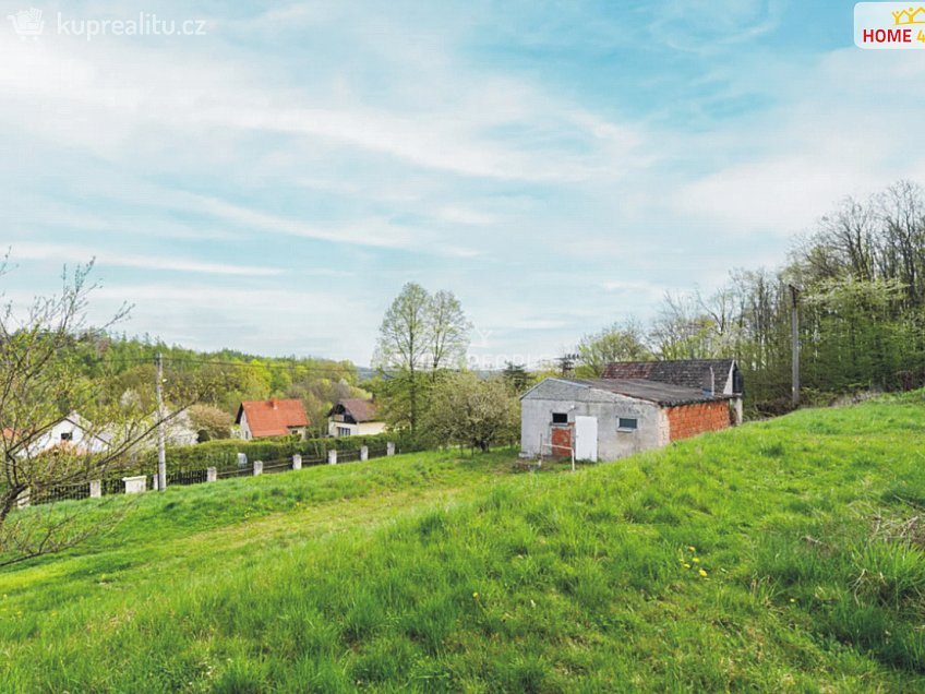 Prodej  stavebního pozemku 1675 m^2 Rabyně, Rabyně 