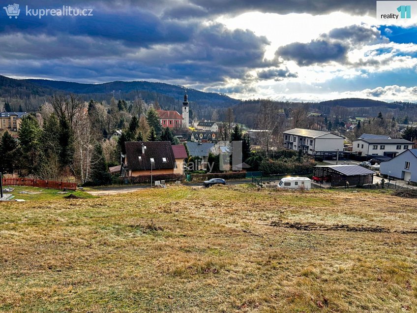 Prodej  stavebního pozemku 2173 m^2 Dubová, Mníšek 