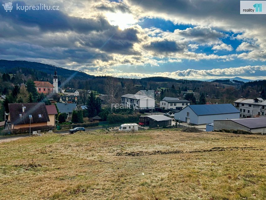 Prodej  stavebního pozemku 2173 m^2 Dubová, Mníšek 