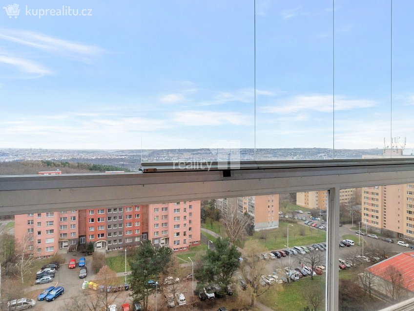 Prodej bytu 3+1 75 m^2 Hnězdenská, Praha 8 