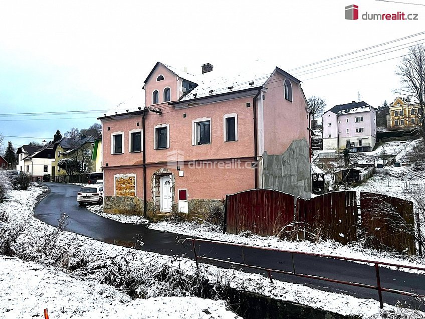 Prodej  rodinného domu 110 m^2 Luční, Luby 