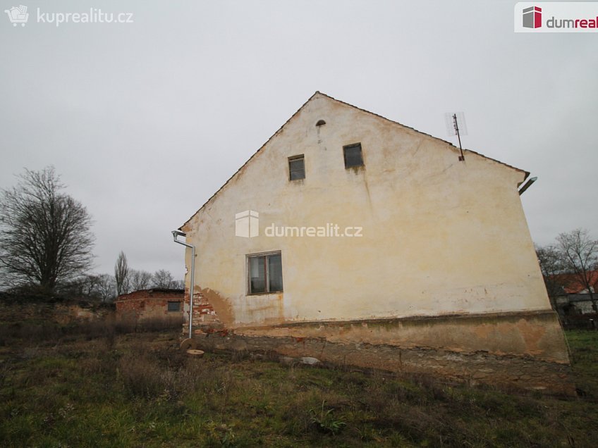 Prodej  rodinného domu 200 m^2 Erpužice, Erpužice 