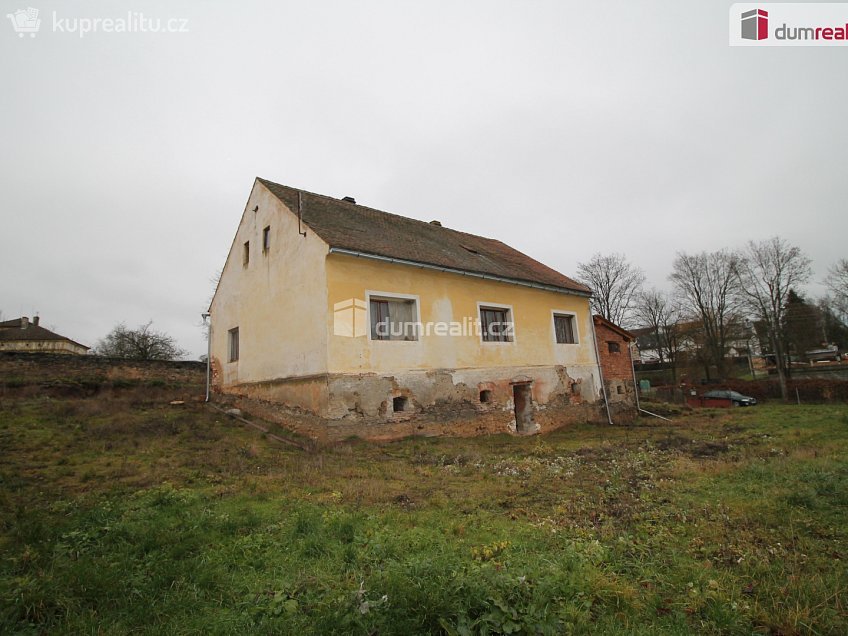 Prodej  rodinného domu 200 m^2 Erpužice, Erpužice 