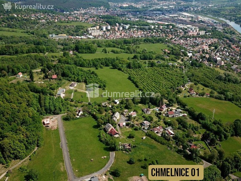 Prodej  stavebního pozemku 1505 m^2 Lomená, Děčín 