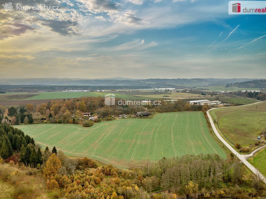 Prodej  stavebního pozemku 126960 m^2 Chodová Planá, Chodová Planá 