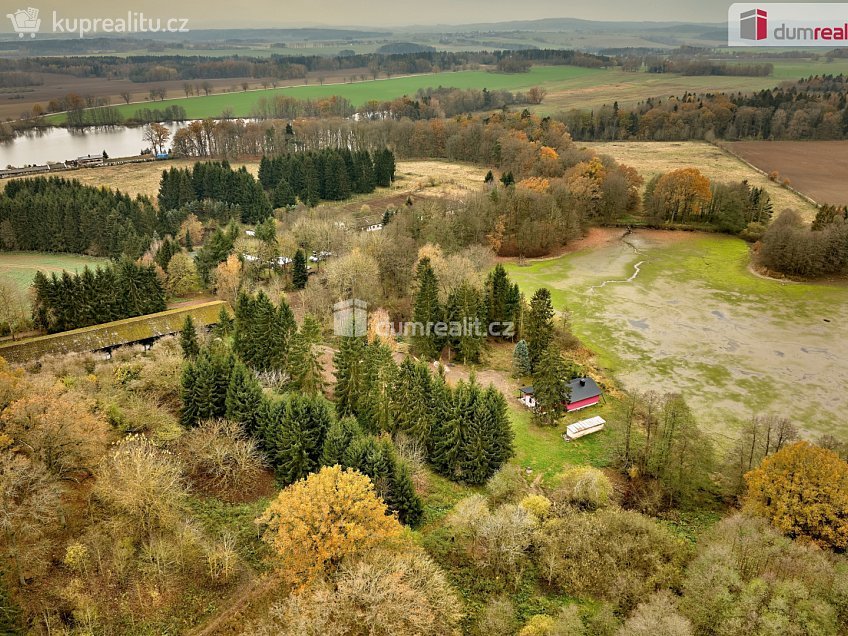 Prodej  stavebního pozemku 126960 m^2 Chodová Planá, Chodová Planá 