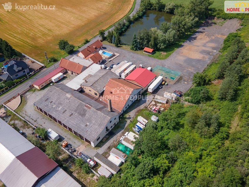 Prodej  stavebního pozemku 23788 m^2 Mělnická, Všetaty 