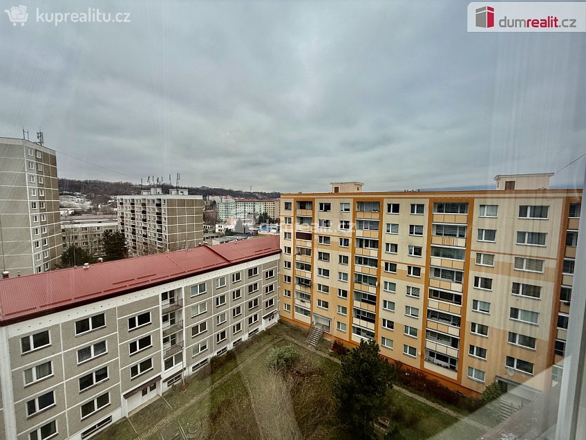 Pronájem bytu 2+kk 42 m^2 Na Kohoutě, Ústí nad Labem 