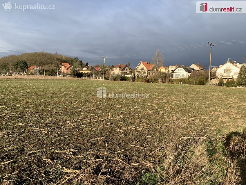 Prodej  stavebního pozemku 1137 m^2 Všeradice, Všeradice 