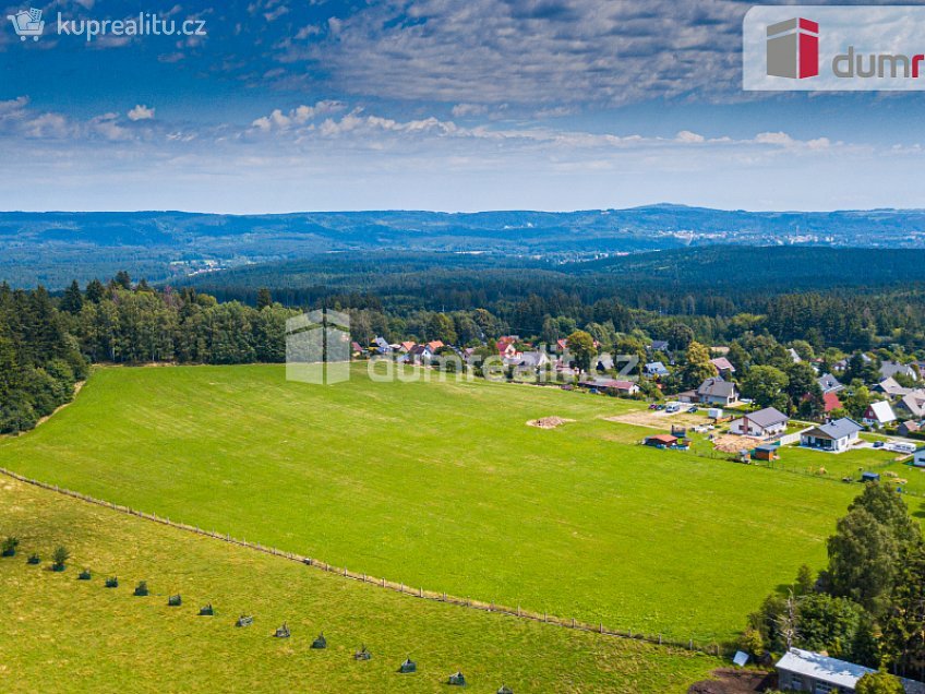 Prodej  stavebního pozemku 1555 m^2 Tři Sekery, Tři Sekery 