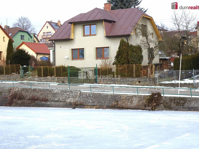 Prodej  rodinného domu 180 m^2 U Rybníčků, Světlá nad Sázavou 