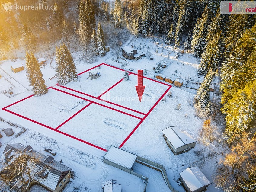 Prodej  stavebního pozemku 704 m^2 Hájná Hora, Vimperk 