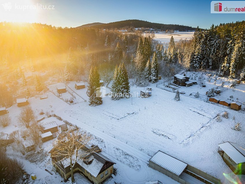 Prodej  stavebního pozemku 704 m^2 Hájná Hora, Vimperk 