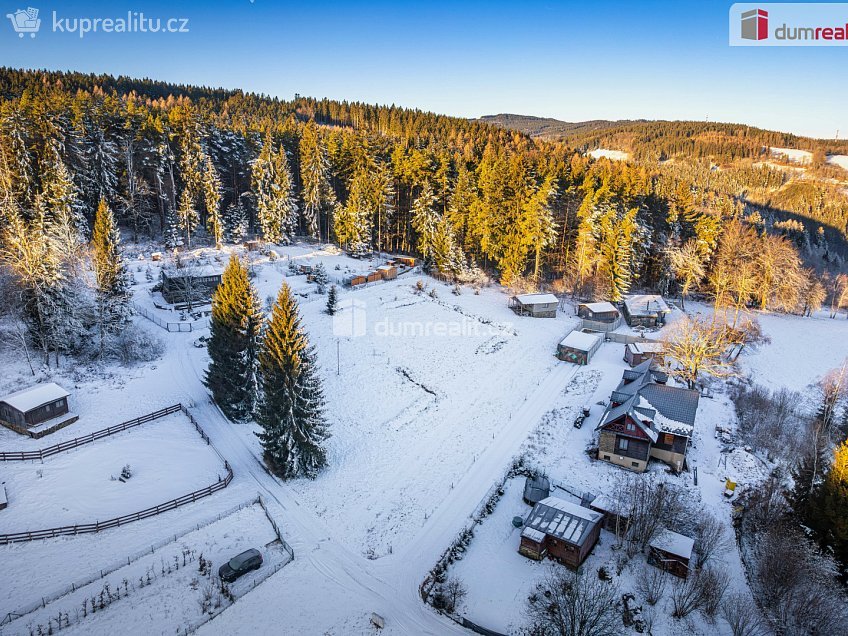 Prodej  stavebního pozemku 704 m^2 Hájná Hora, Vimperk 