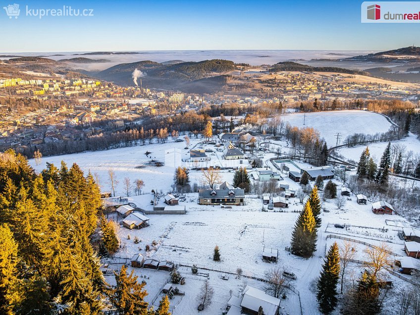 Prodej  stavebního pozemku 704 m^2 Hájná Hora, Vimperk 