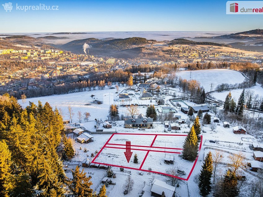 Prodej  stavebního pozemku 704 m^2 Hájná Hora, Vimperk 