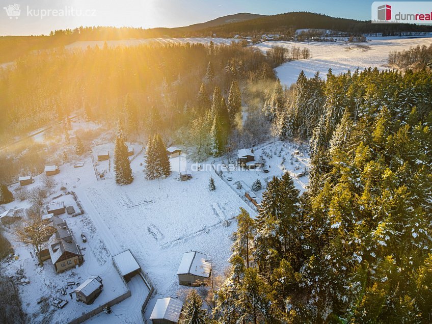 Prodej  stavebního pozemku 704 m^2 Hájná Hora, Vimperk 