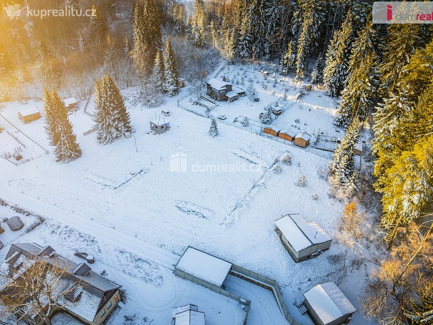 Prodej  stavebního pozemku 704 m^2 Hájná Hora, Vimperk 