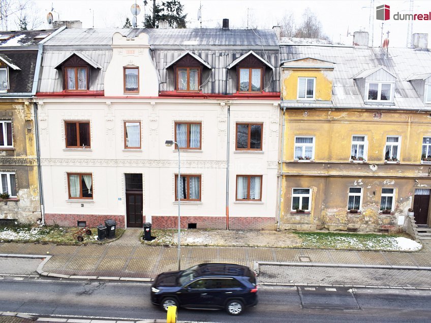 Prodej bytu 2+kk 51 m^2 Chebská, Karlovy Vary 